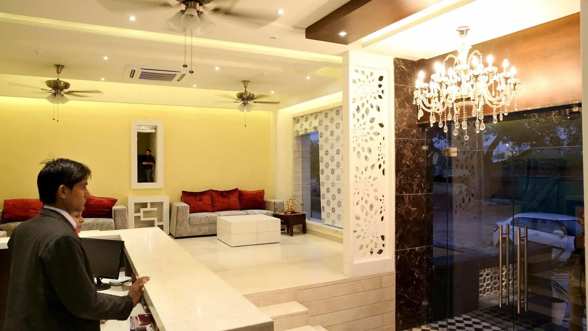 The Raj Vilas Agra  Ινδία