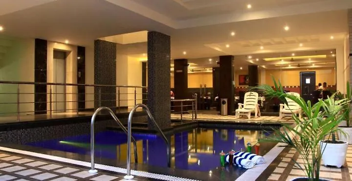 The Raj Vilas Agra  3*, Agra (Uttar Pradesh)