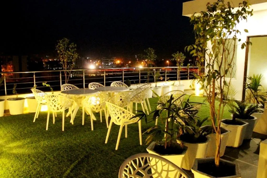 The Raj Vilas Agra  3*, Agra (Uttar Pradesh)