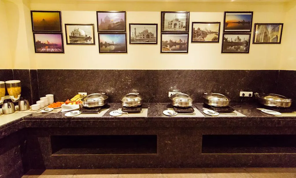 The Raj Vilas Agra  3*, Agra (Uttar Pradesh) India