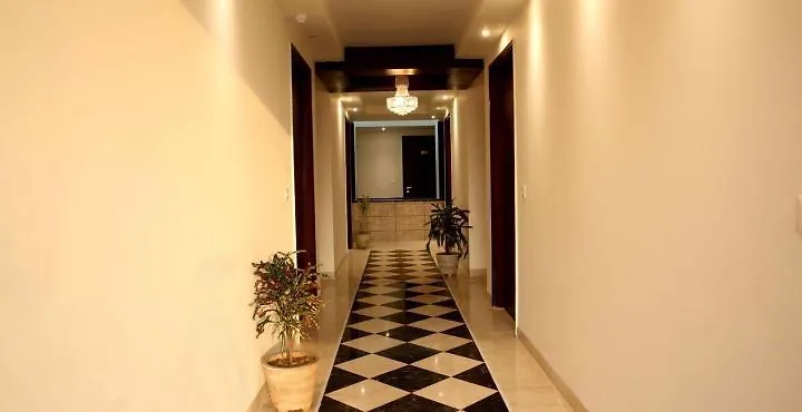 *** Hotel The Raj Vilas Agra  India